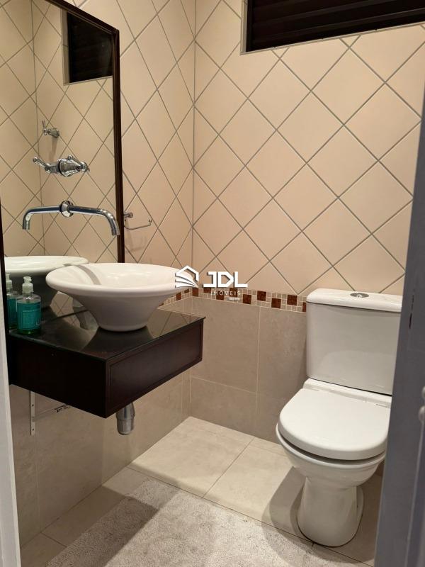 Apartamento à venda no bairro Velha: 