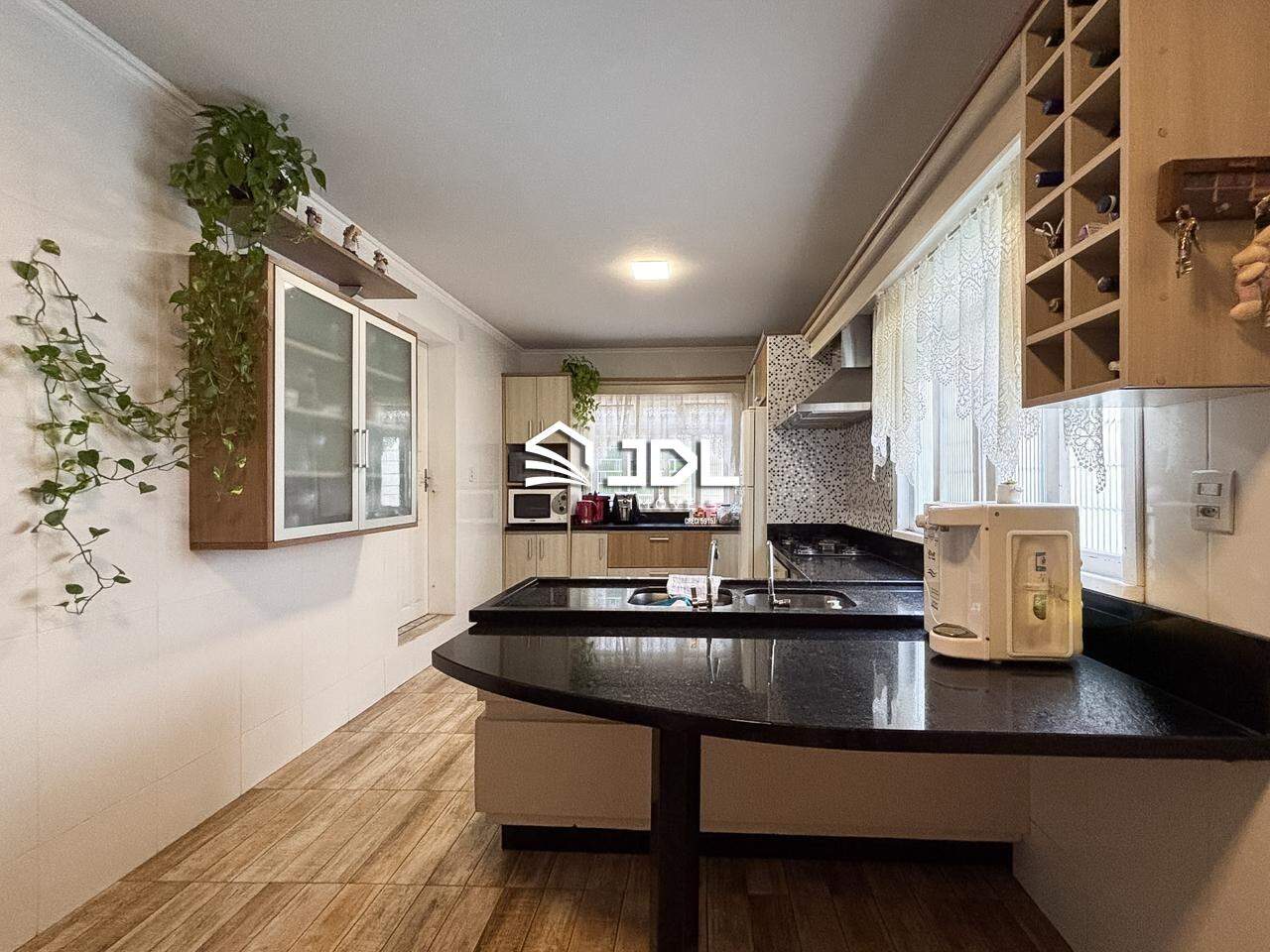 Casa à venda no bairro Escola Agrícola: 
