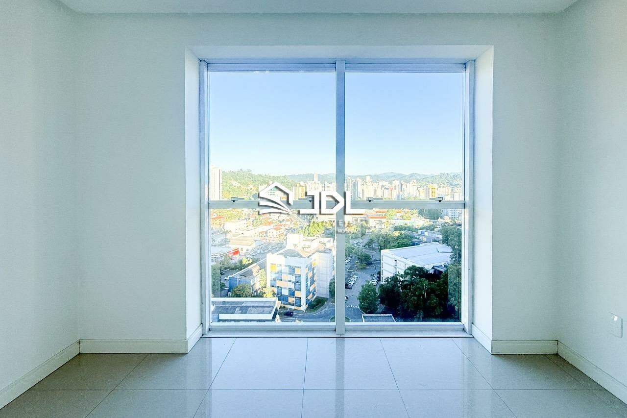 Apartamento à venda no bairro Itoupava Seca: