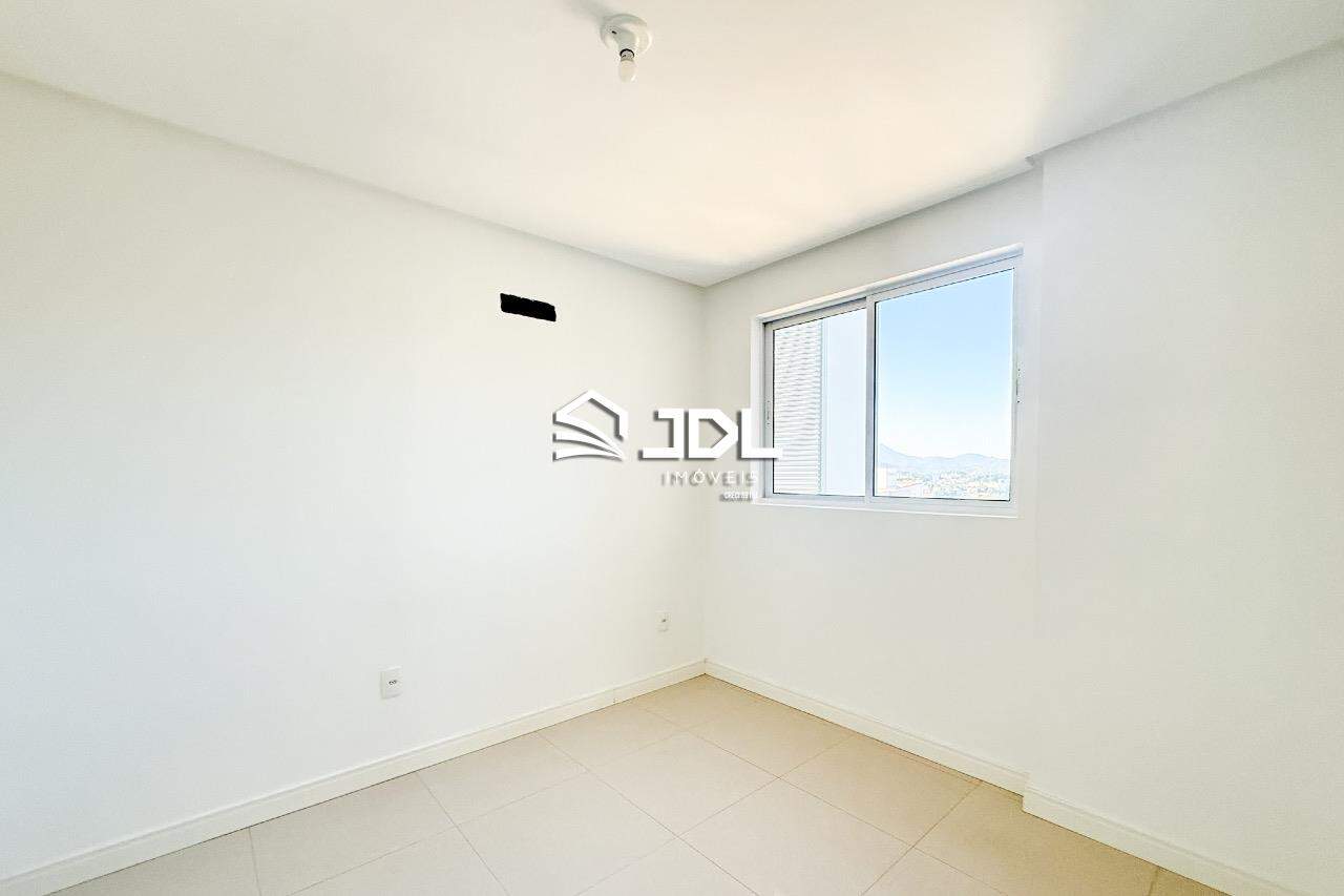 Apartamento à venda no bairro Itoupava Seca: 