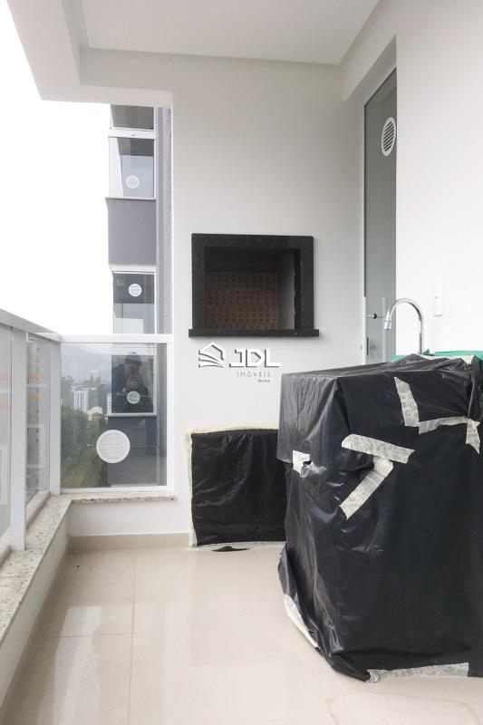 Apartamento à venda no bairro Itoupava Seca: 