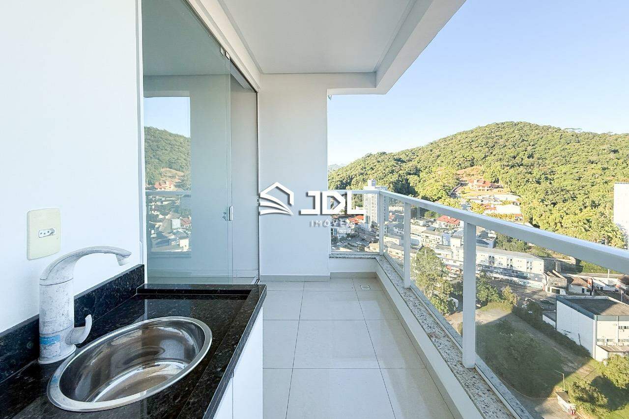 Apartamento à venda no bairro Itoupava Seca: