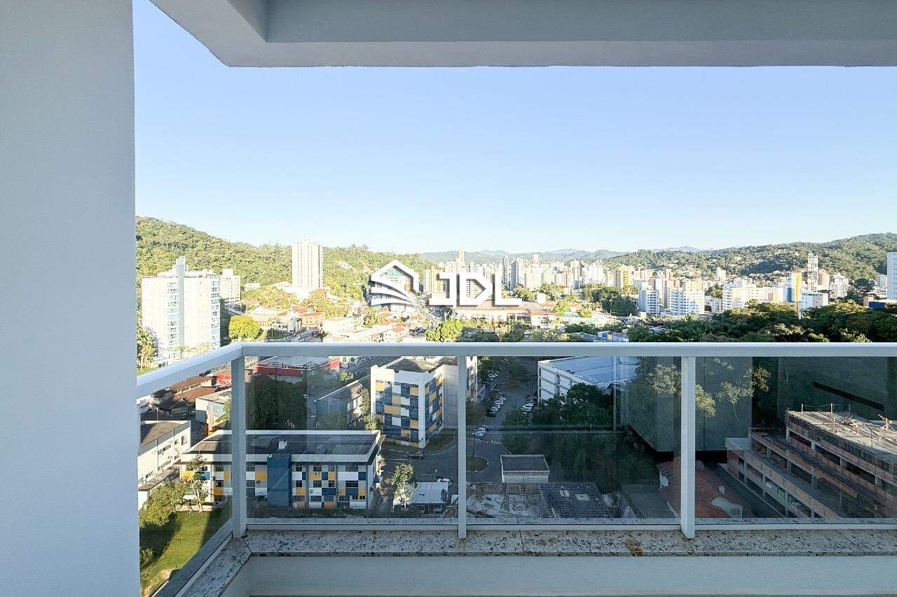 Apartamento à venda no bairro Itoupava Seca: