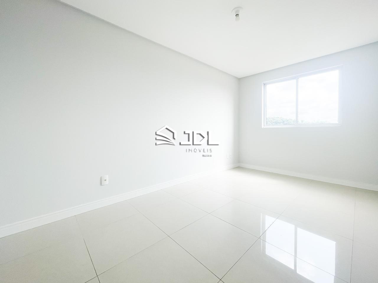 Apartamento à venda no bairro Itoupava Seca: 