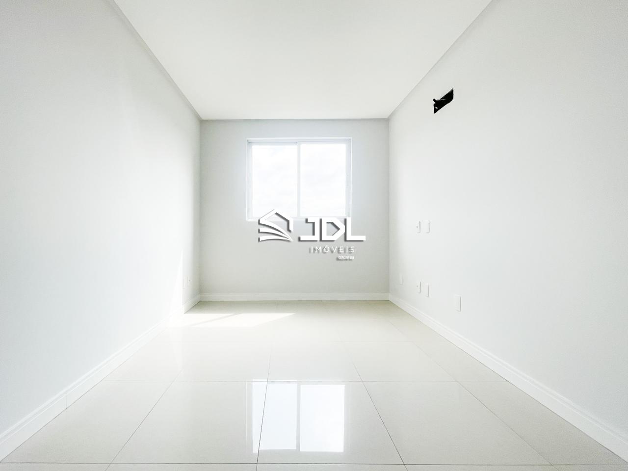 Apartamento à venda no bairro Itoupava Seca: 