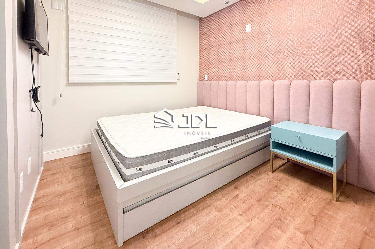 Apartamento à venda no bairro Centro: 