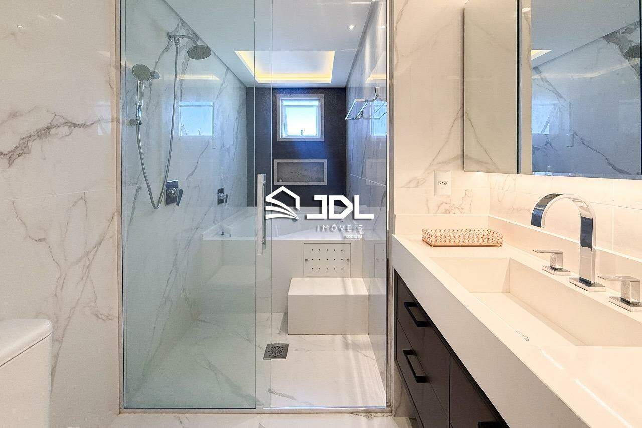Apartamento à venda no bairro Centro: 