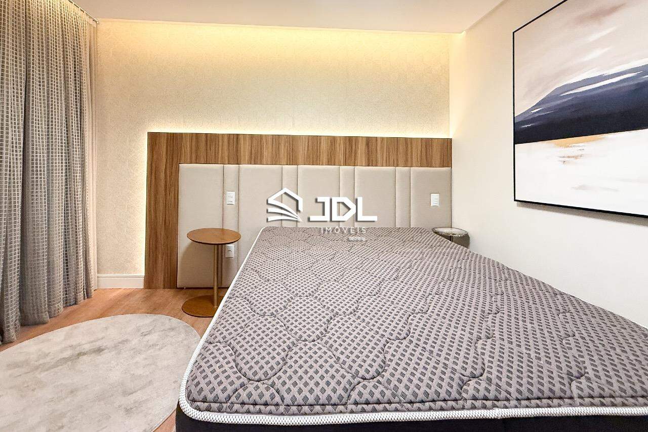 Apartamento à venda no bairro Centro: 