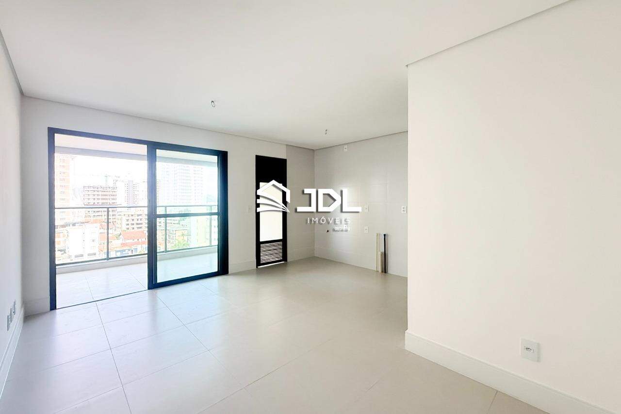 Apartamento à venda no bairro Centro: 