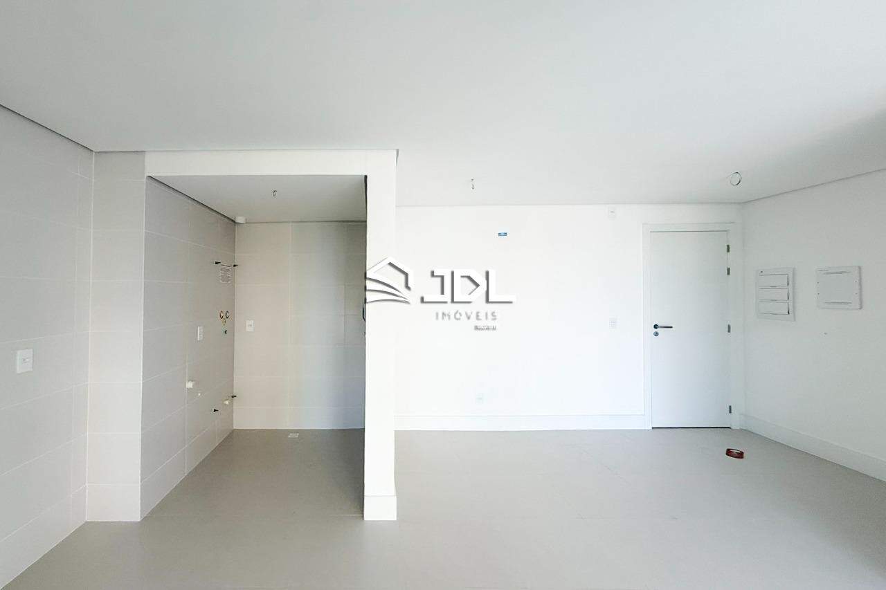Apartamento à venda no bairro Centro: 
