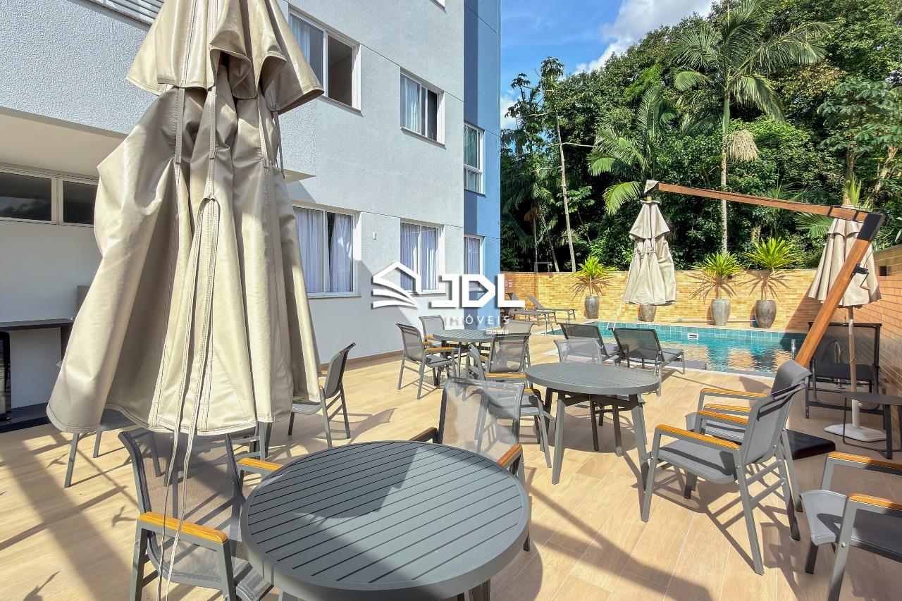 Apartamento à venda no bairro Velha: 