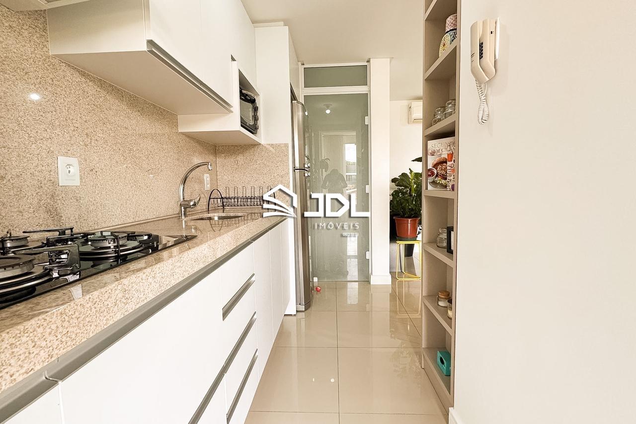 Apartamento à venda no bairro Vila Nova: 