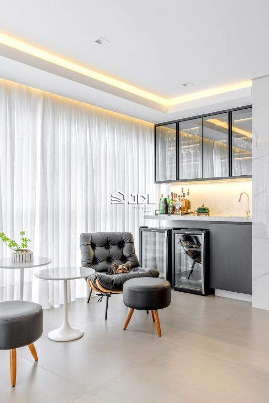 Apartamento à venda no bairro Ponta Aguda: 