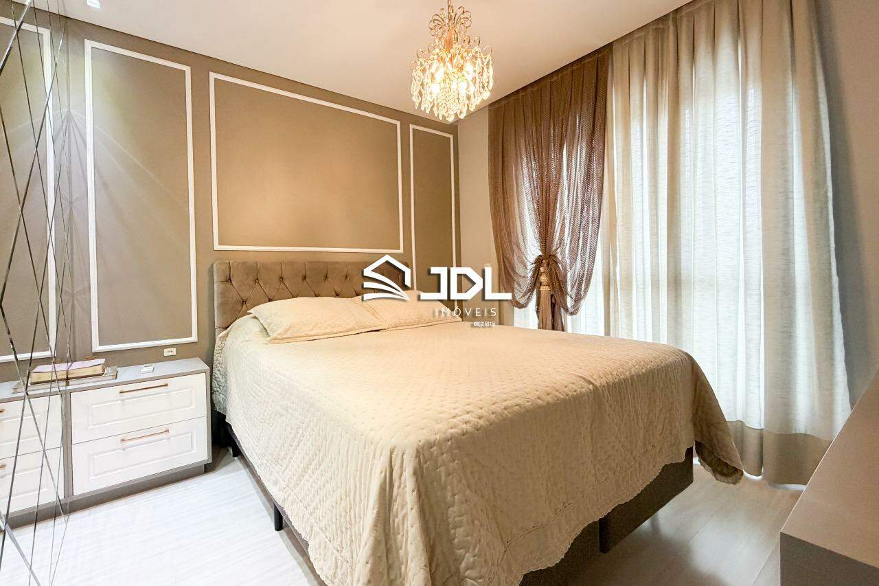Apartamento à venda no bairro Vila Nova: 