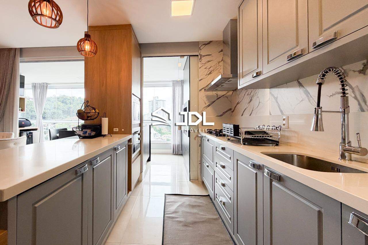 Apartamento à venda no bairro Vila Nova: 