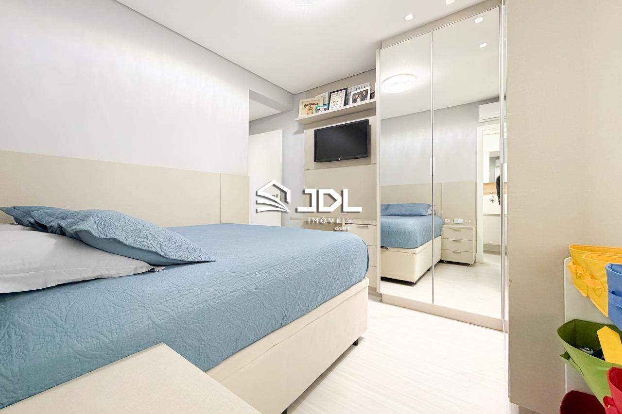 Apartamento à venda no bairro Vila Nova: 