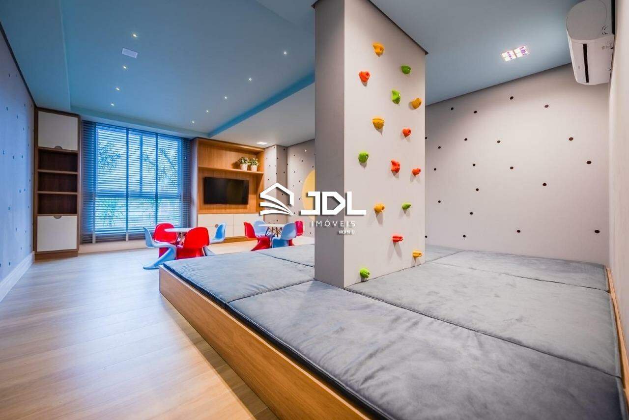 Apartamento à venda no bairro Vila Nova: 
