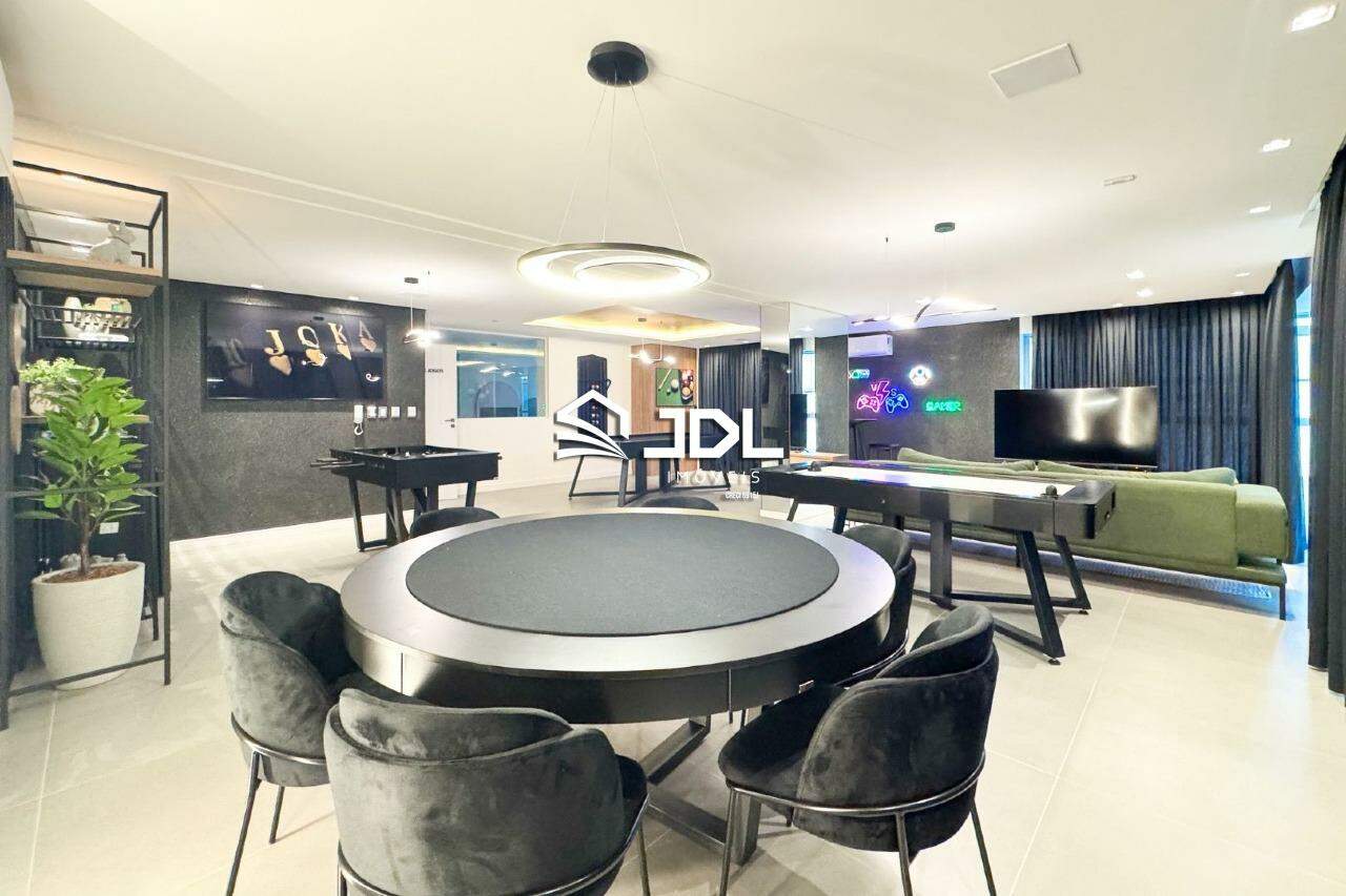 Apartamento à venda no bairro Velha: 