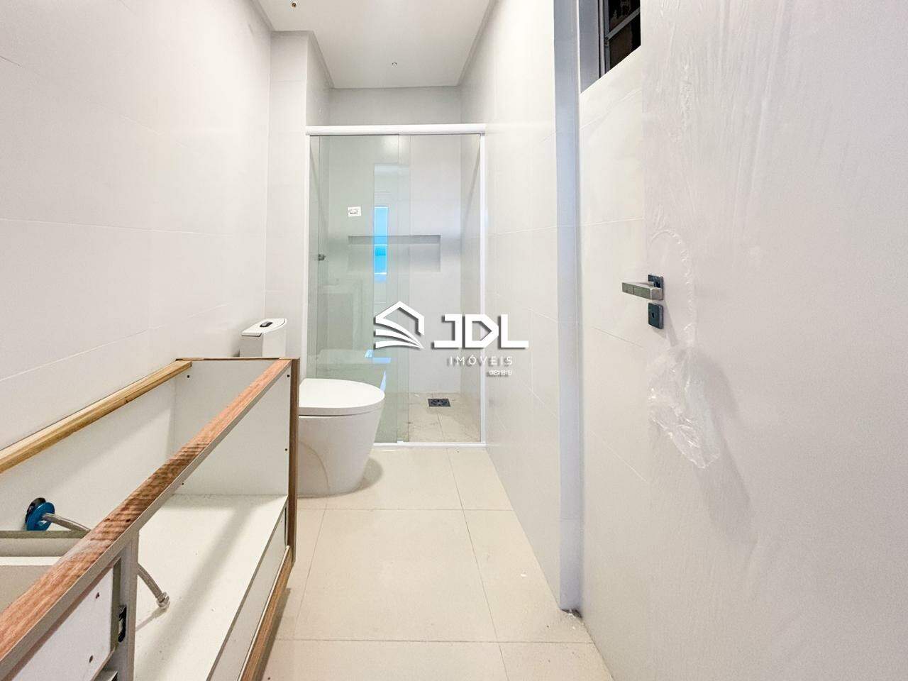 Apartamento à venda no bairro Velha: 