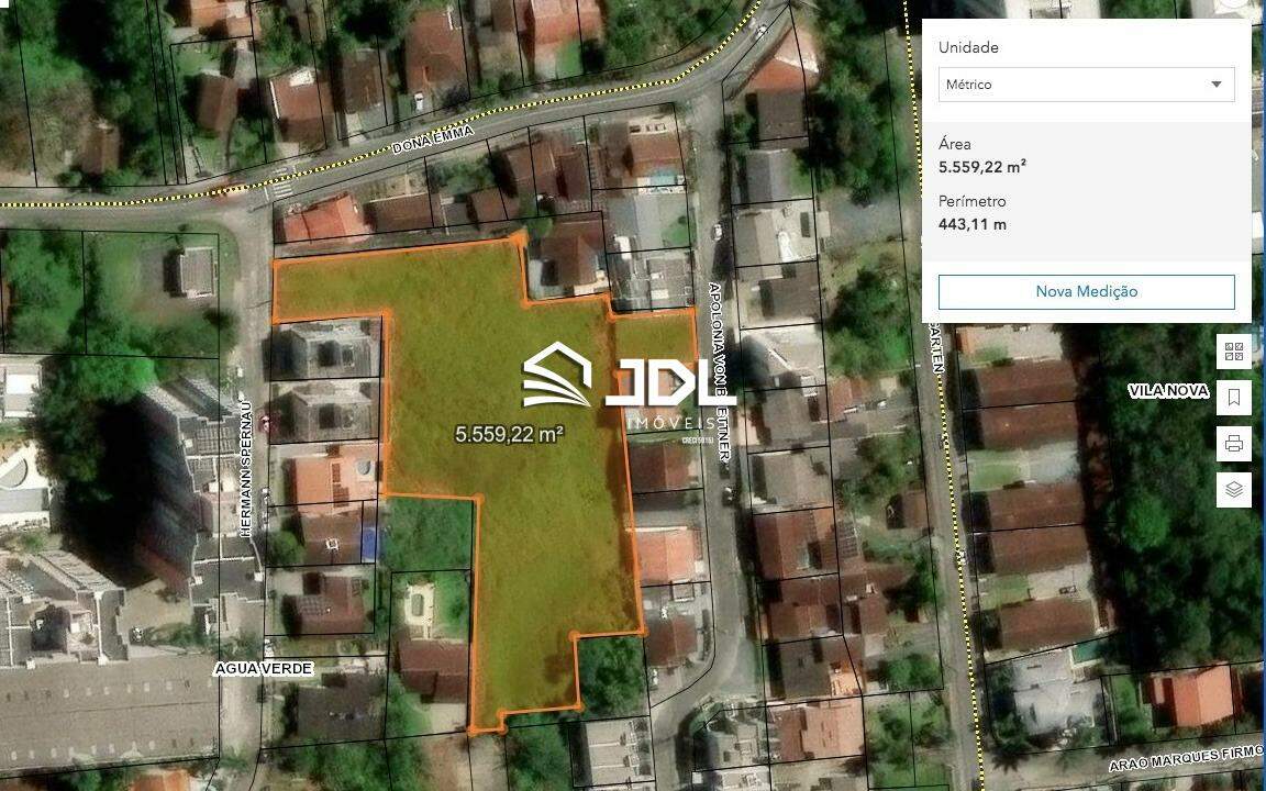 Terreno à venda no bairro Água Verde: 
