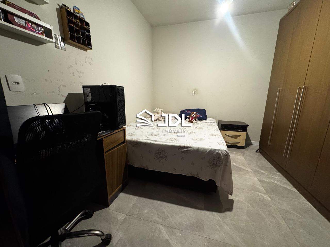 Casa à venda no bairro Velha: 