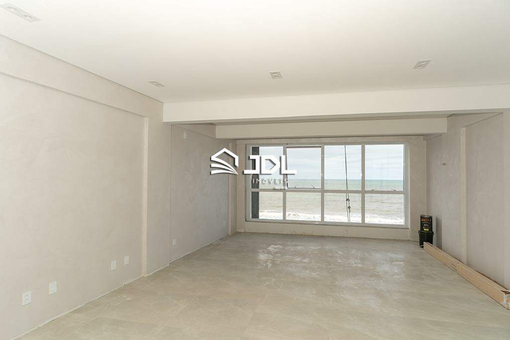 Apartamento à venda no bairro Tabuleiro: 