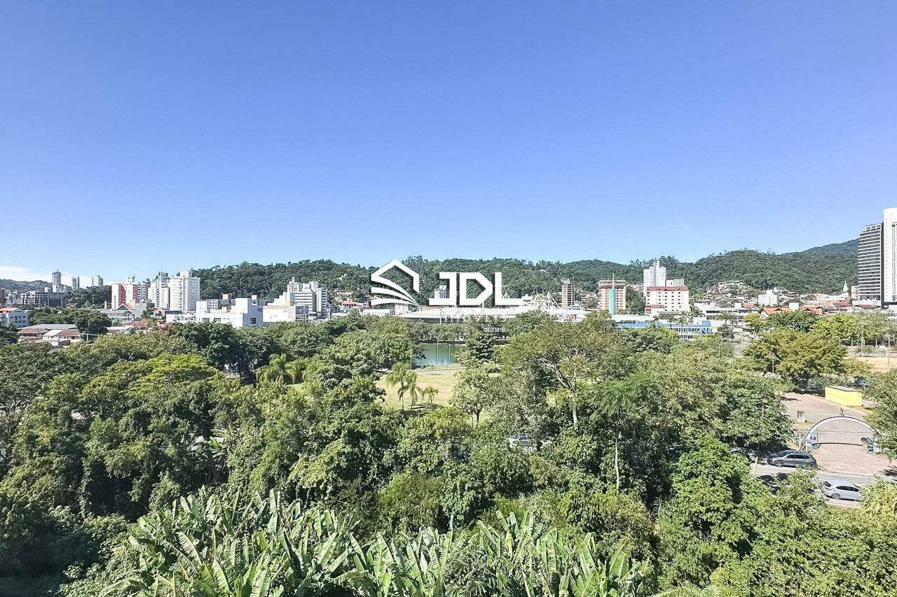 Apartamento à venda no bairro Vila Nova: 