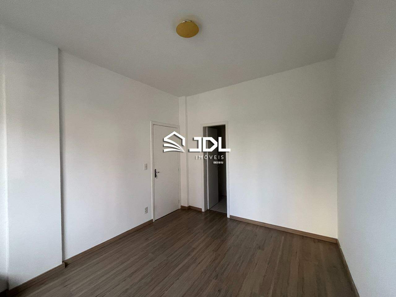 Apartamento à venda no bairro Ponta Aguda: 