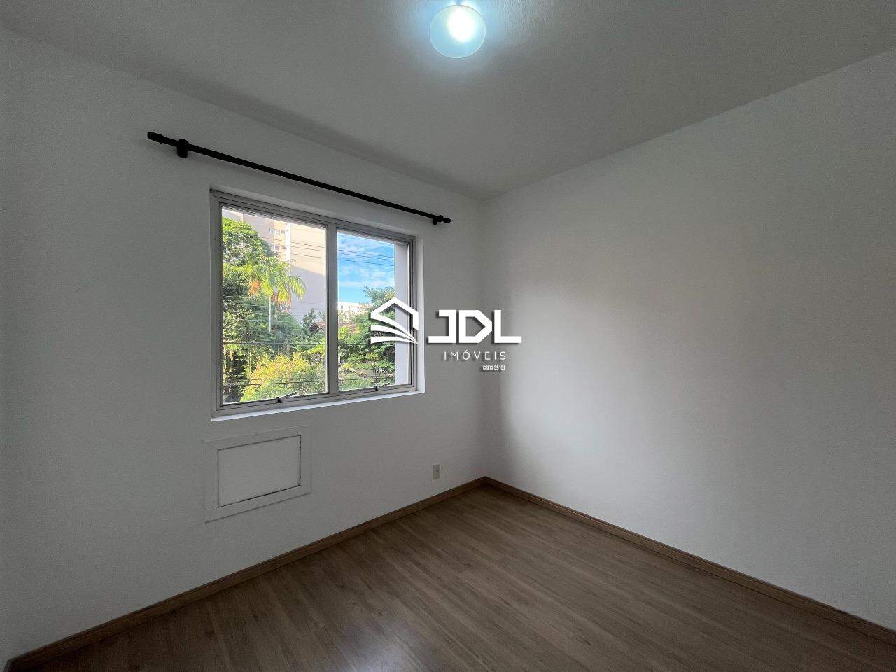 Apartamento à venda no bairro Ponta Aguda: 