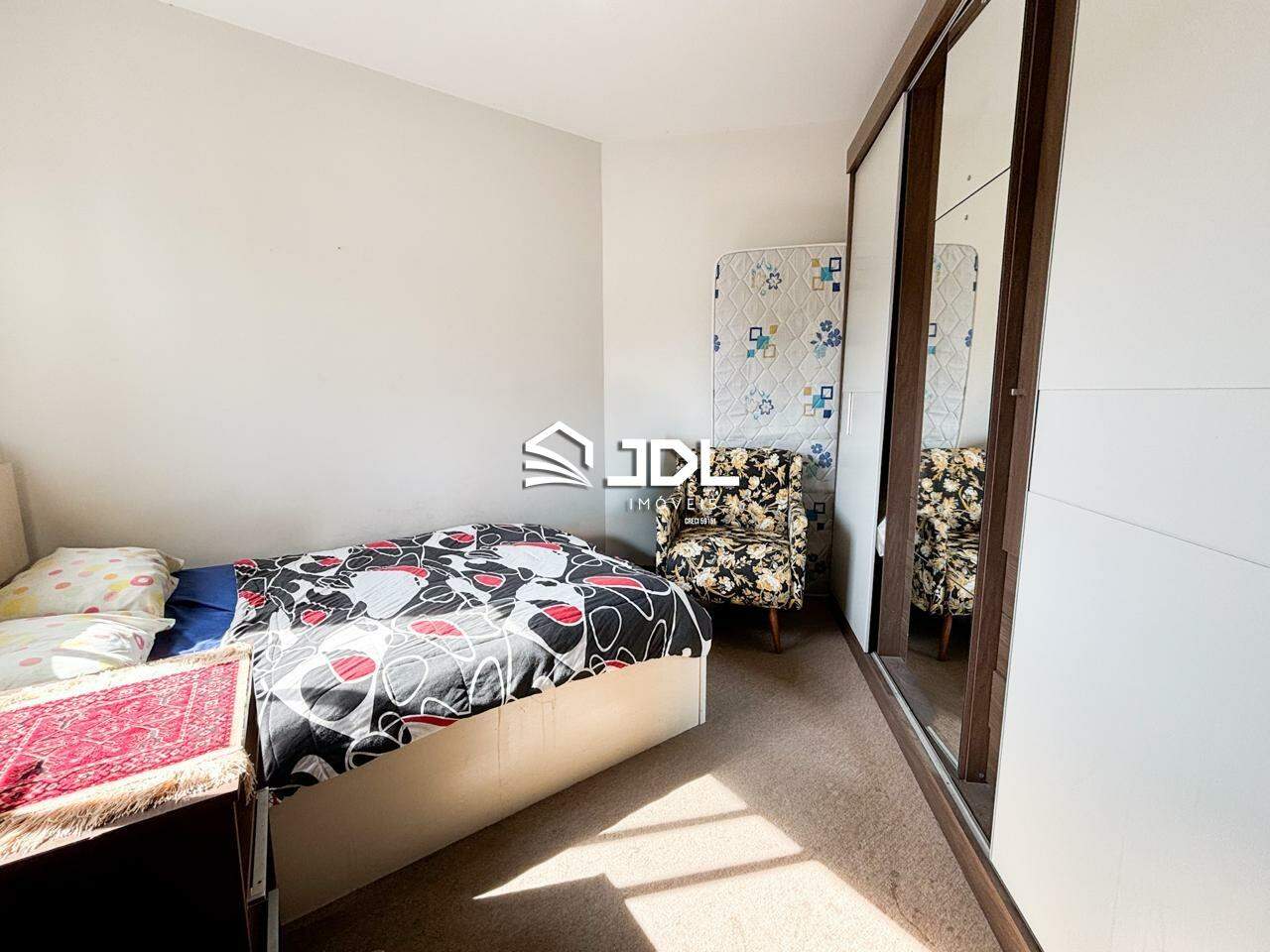 Apartamento à venda no bairro Velha: 