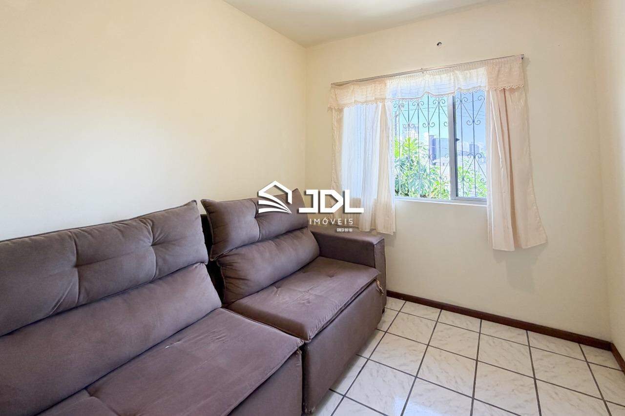 Casa à venda no bairro Centro: 