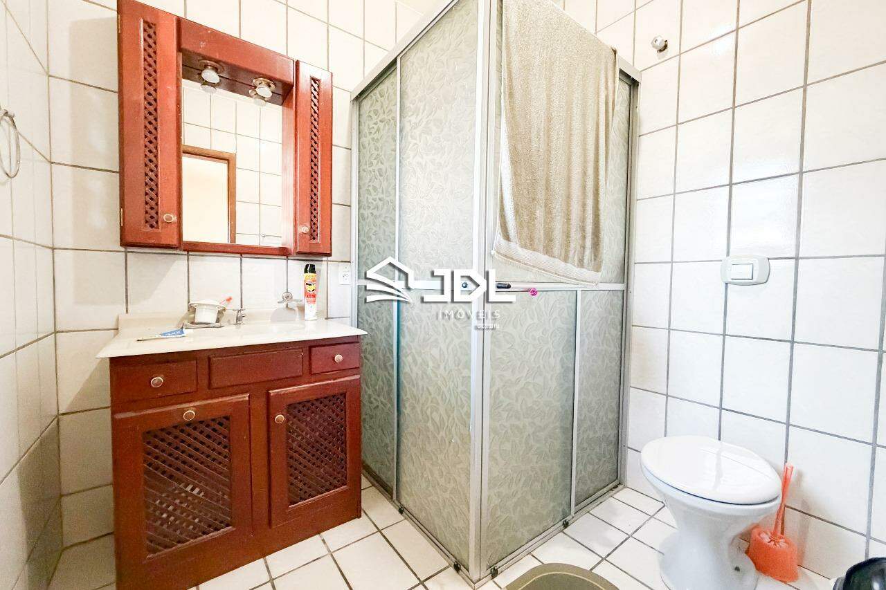 Casa à venda no bairro Centro: 