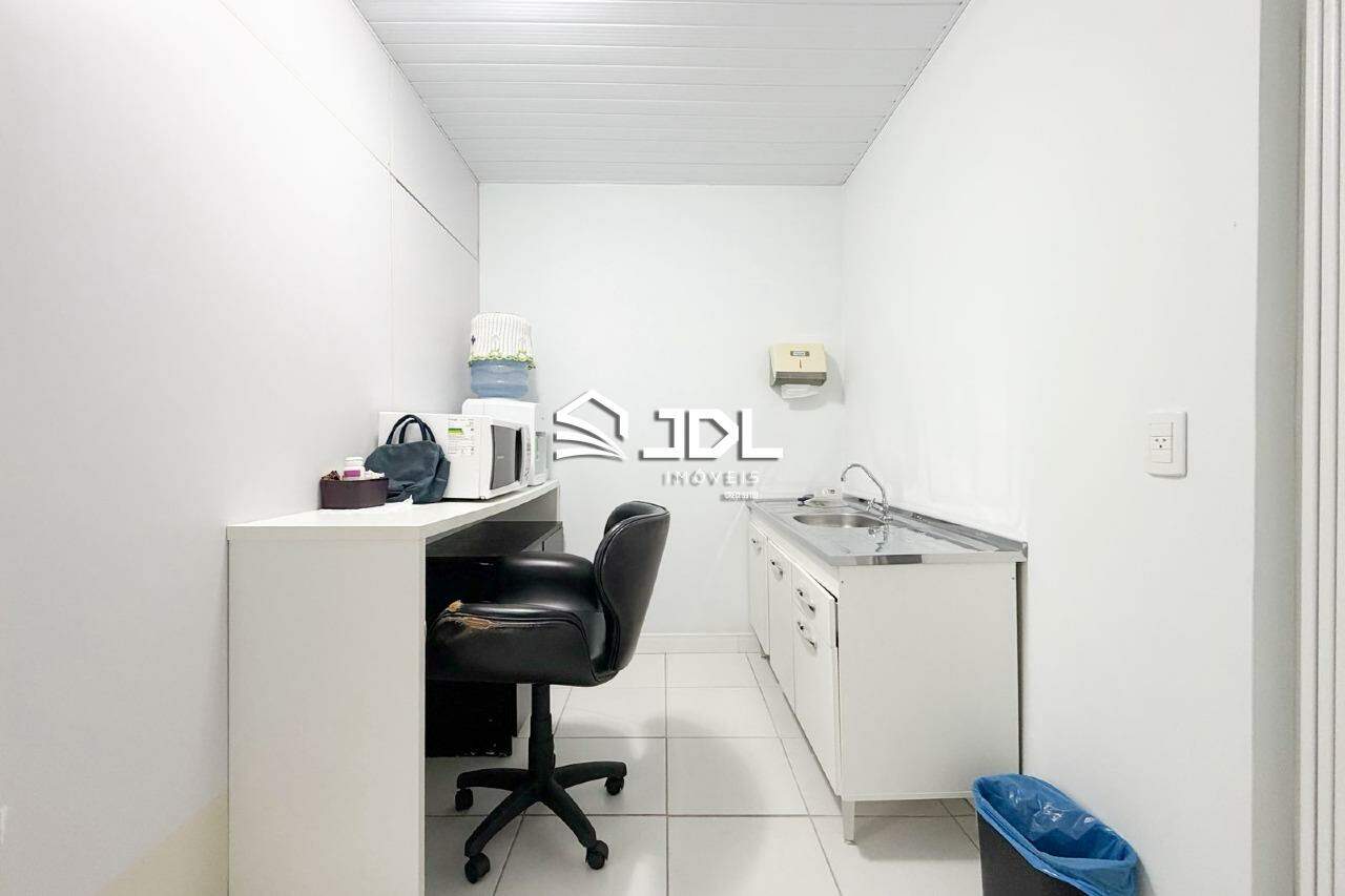Casa à venda no bairro Garcia: 