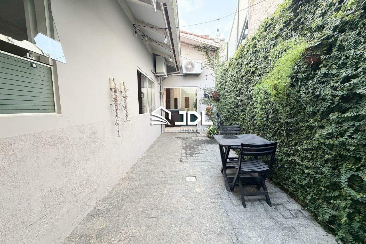 Casa à venda no bairro Garcia: 