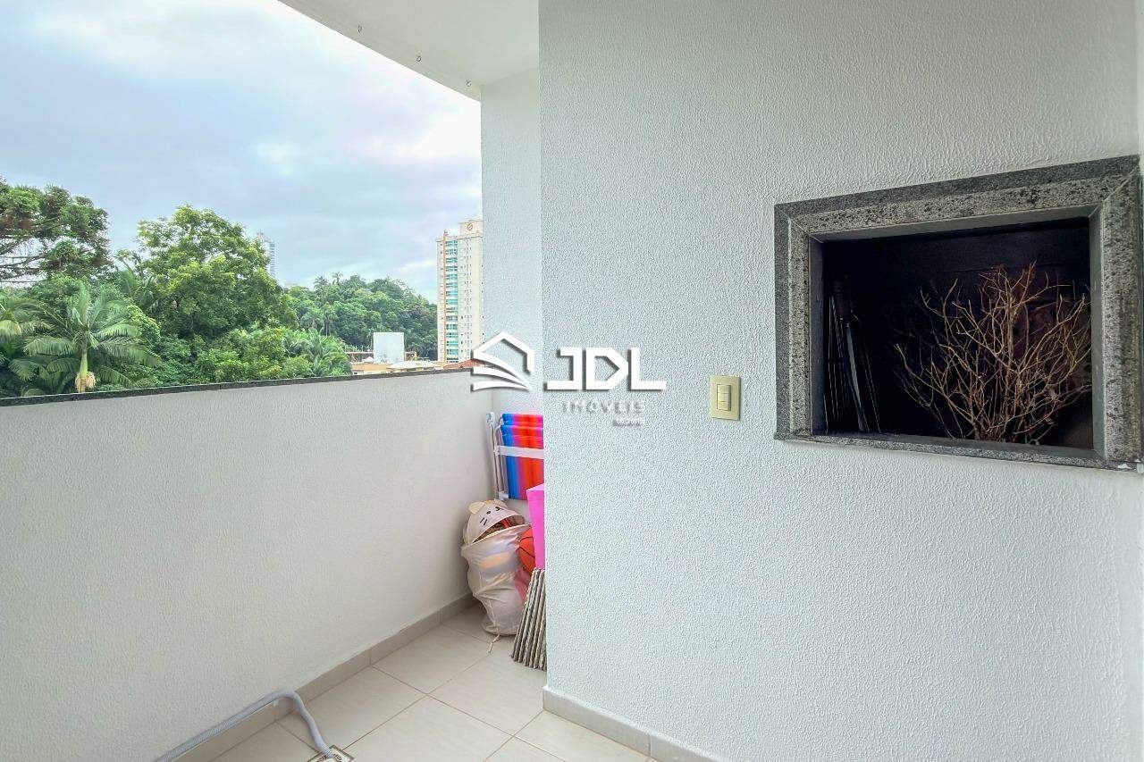 Apartamento à venda no bairro Vila Nova: 