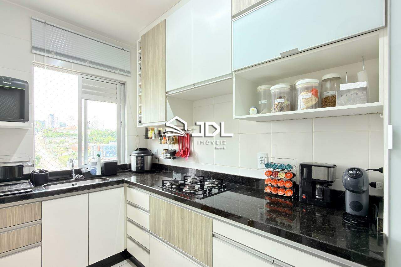 Apartamento à venda no bairro Vila Nova: 