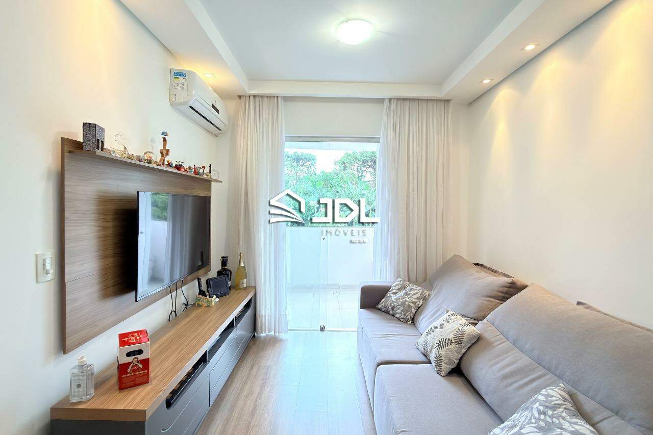 Apartamento à venda no bairro Vila Nova: 
