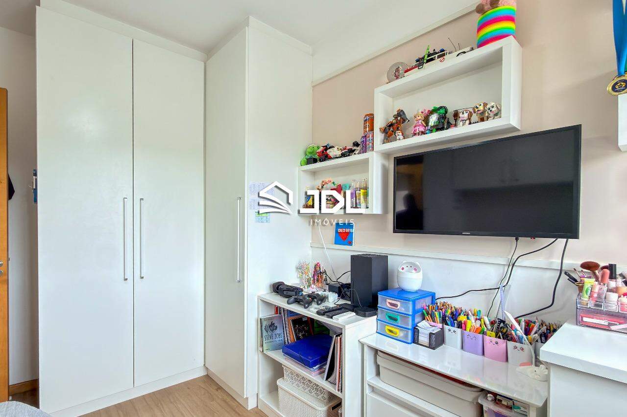 Apartamento à venda no bairro Vila Nova: 