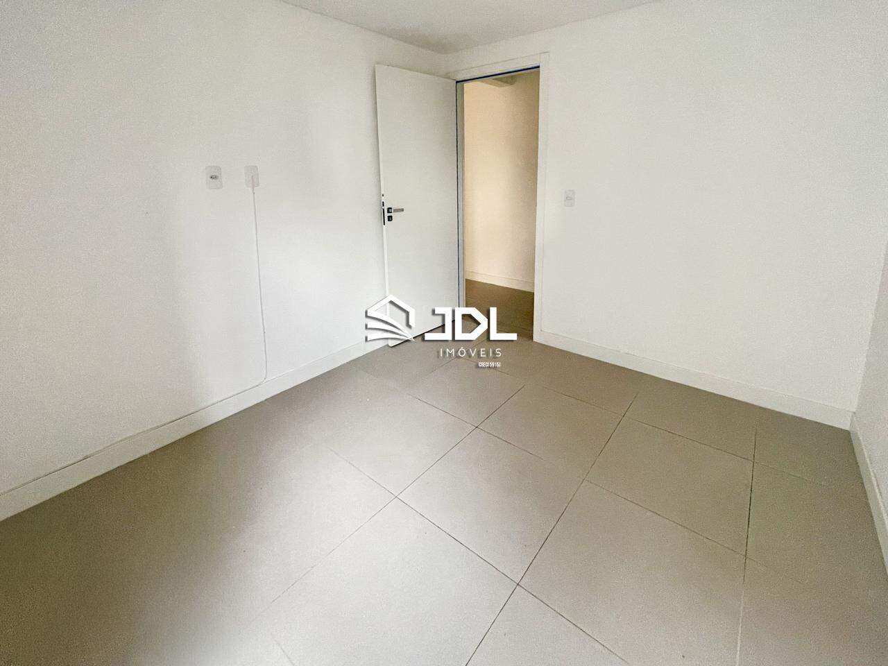 Apartamento à venda no bairro São Francisco de Assis: 