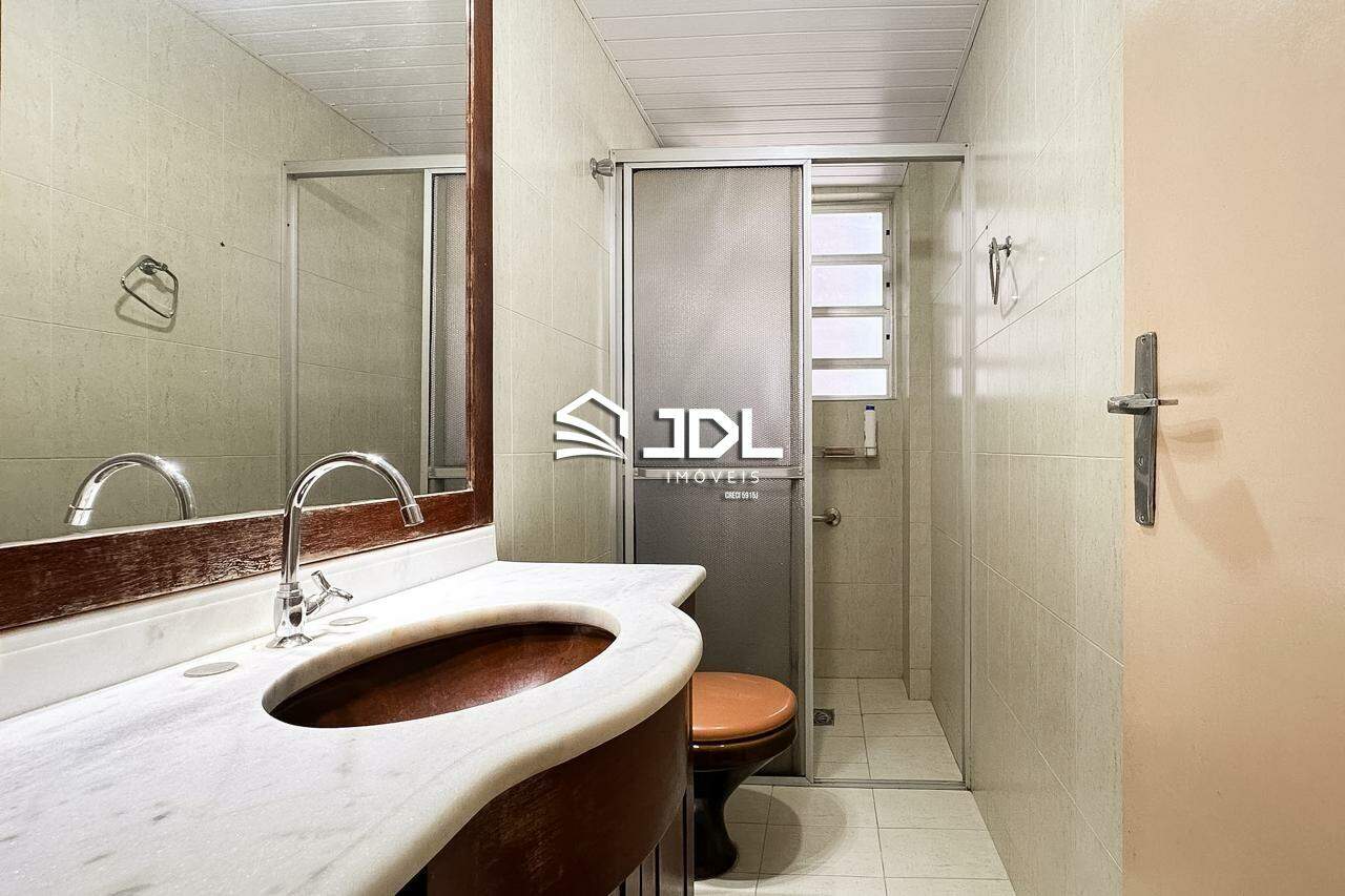 Apartamento à venda no bairro Ponta Aguda: 