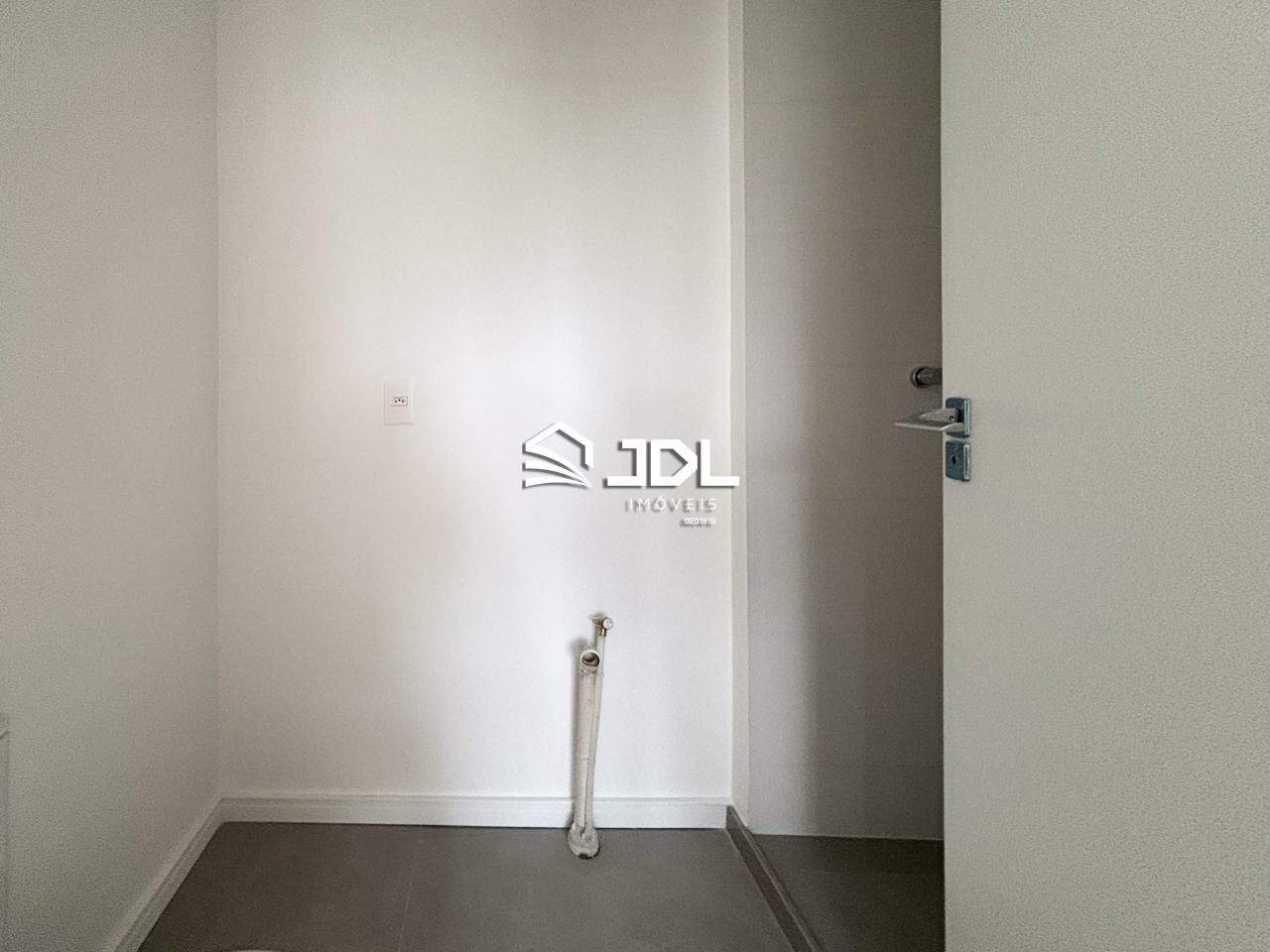 Apartamento Duplex à venda no bairro Velha: