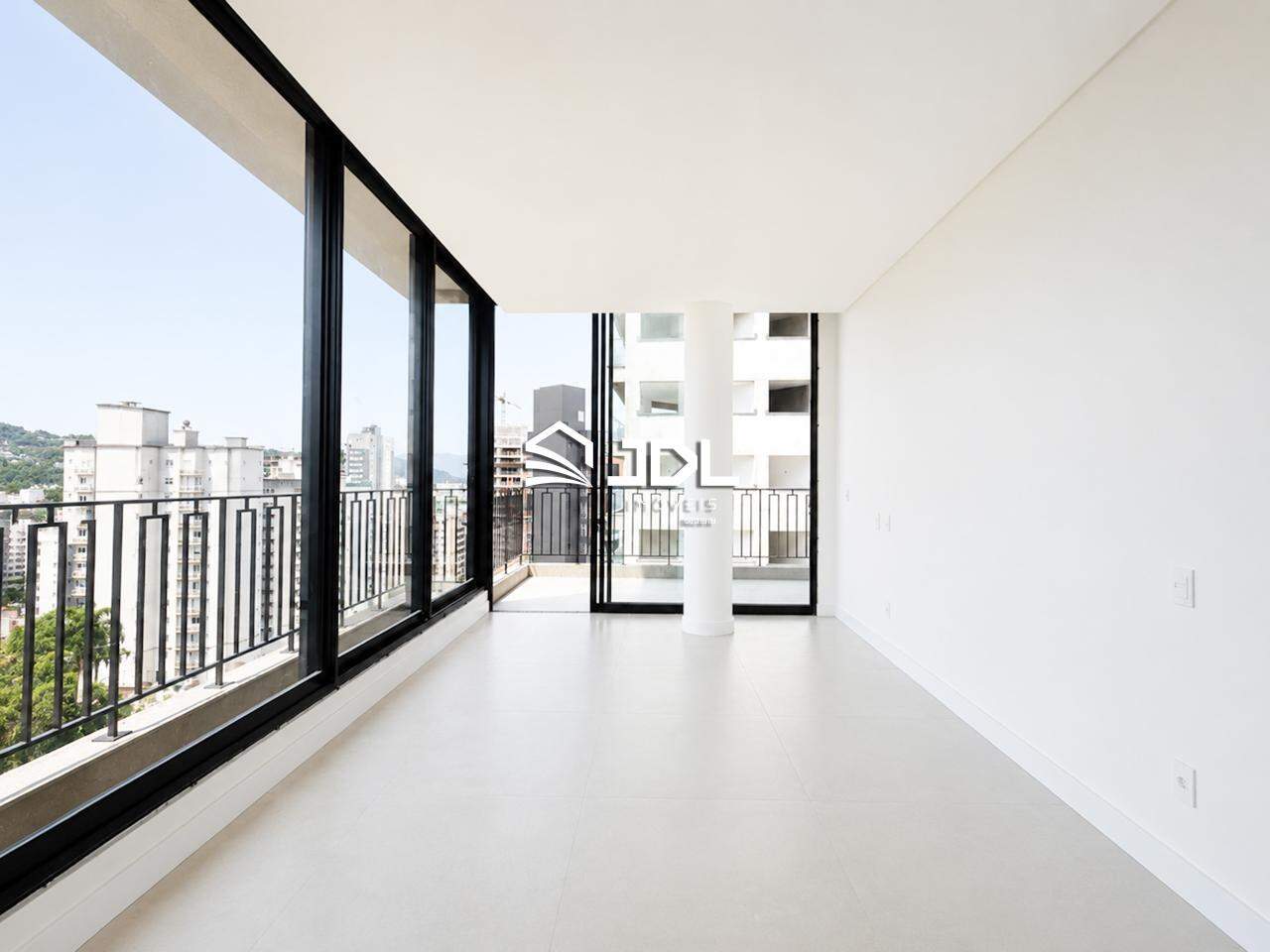Apartamento à venda no bairro Jardim Blumenau: 