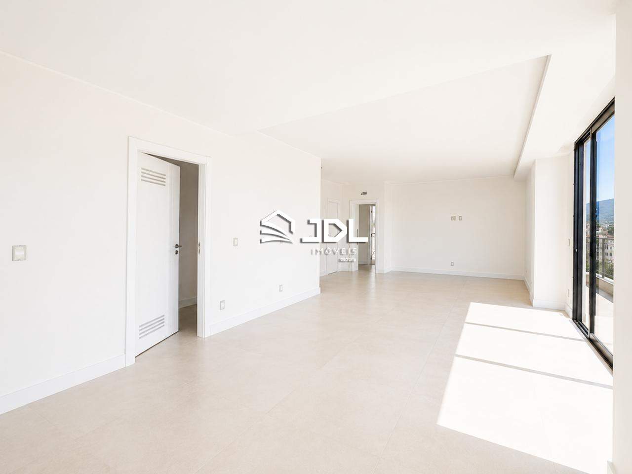 Apartamento à venda no bairro Jardim Blumenau: 