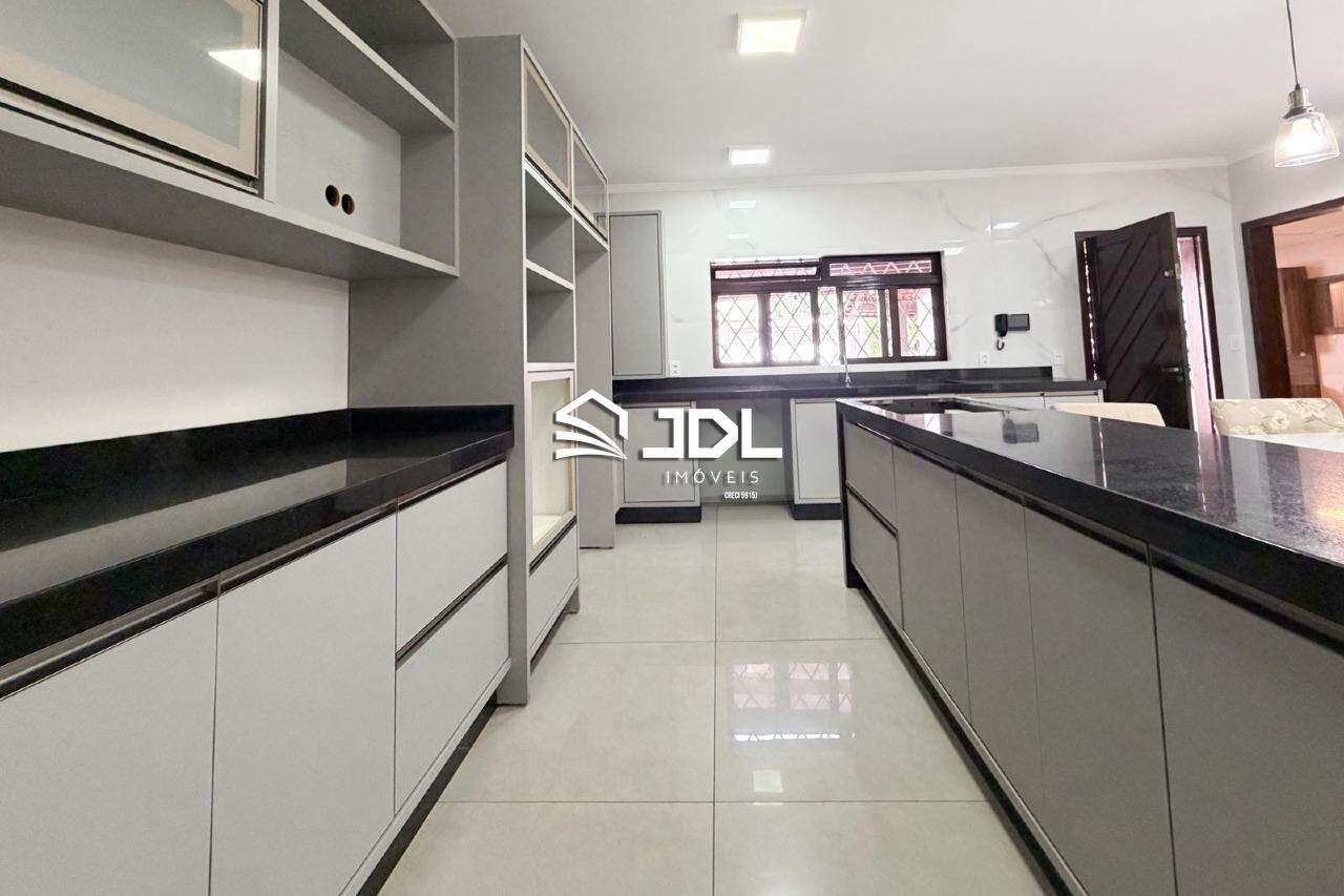 Casa à venda no bairro Vila Nova: