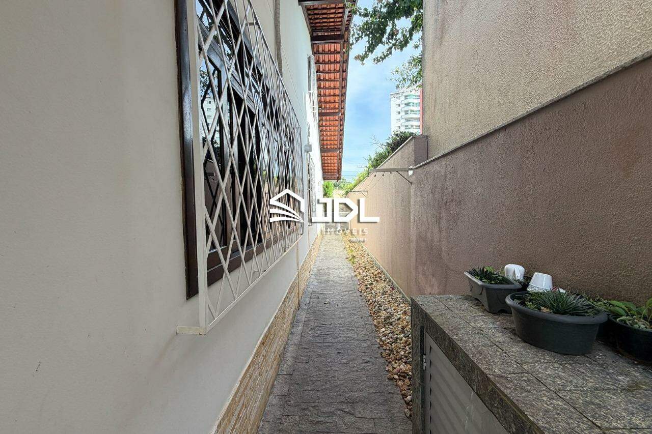Casa à venda no bairro Vila Nova: