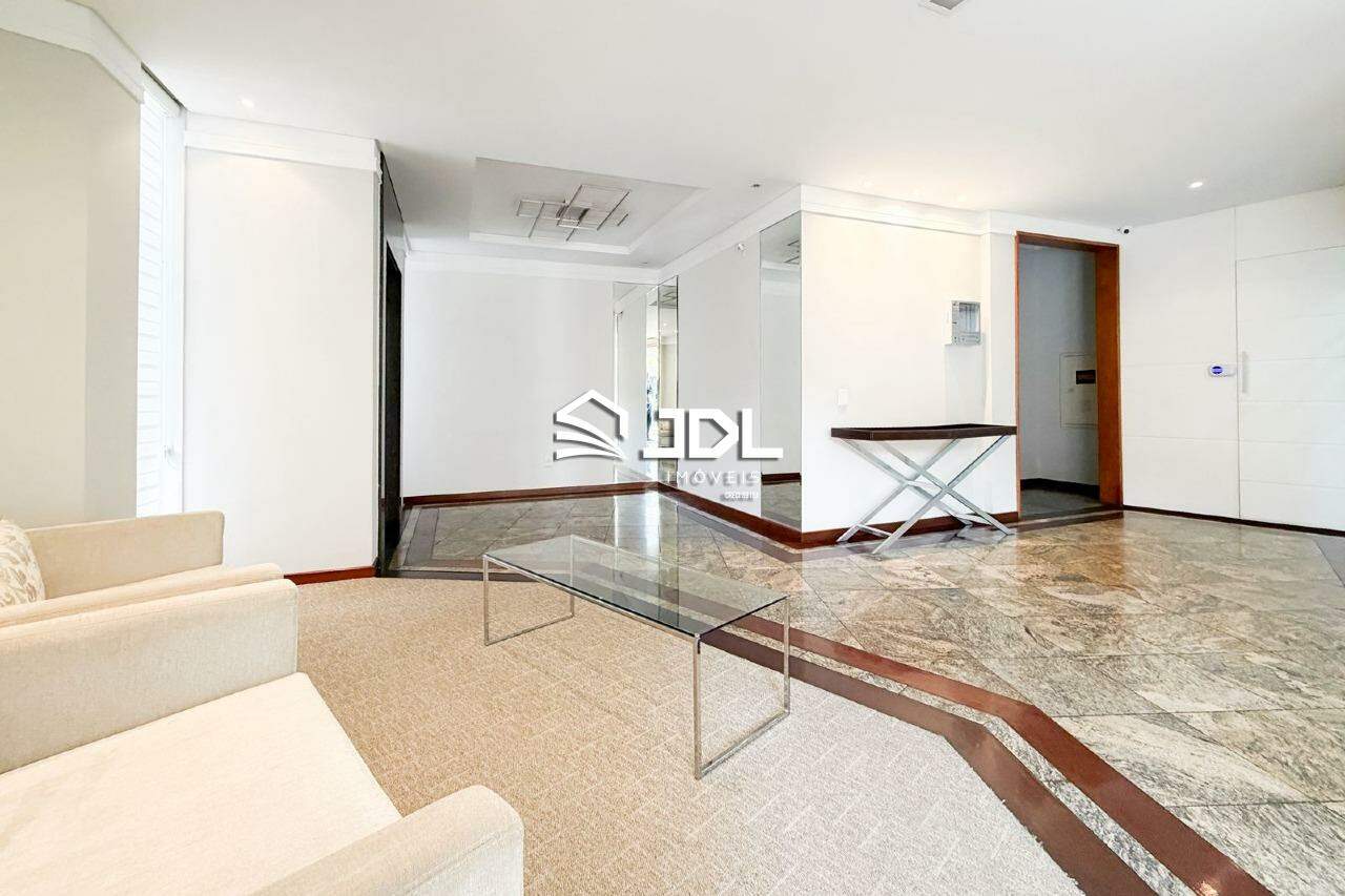 Apartamento à venda no bairro Ponta Aguda: