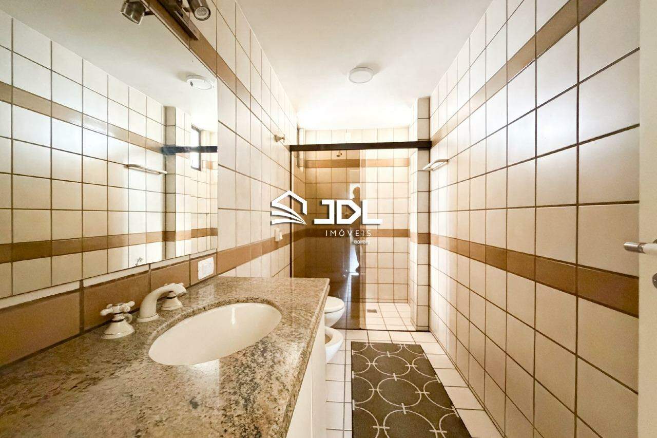 Apartamento à venda no bairro Ponta Aguda: