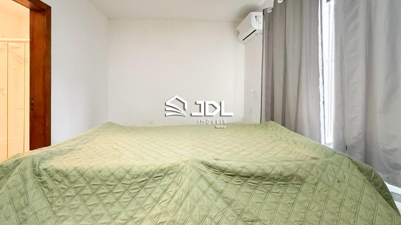 Casa à venda no bairro Bombas: 