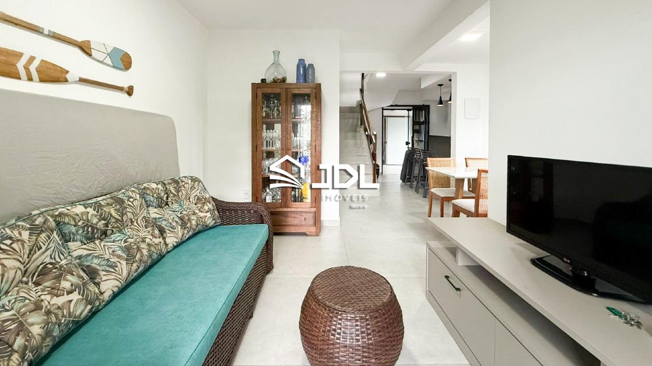Casa à venda no bairro Bombas: 
