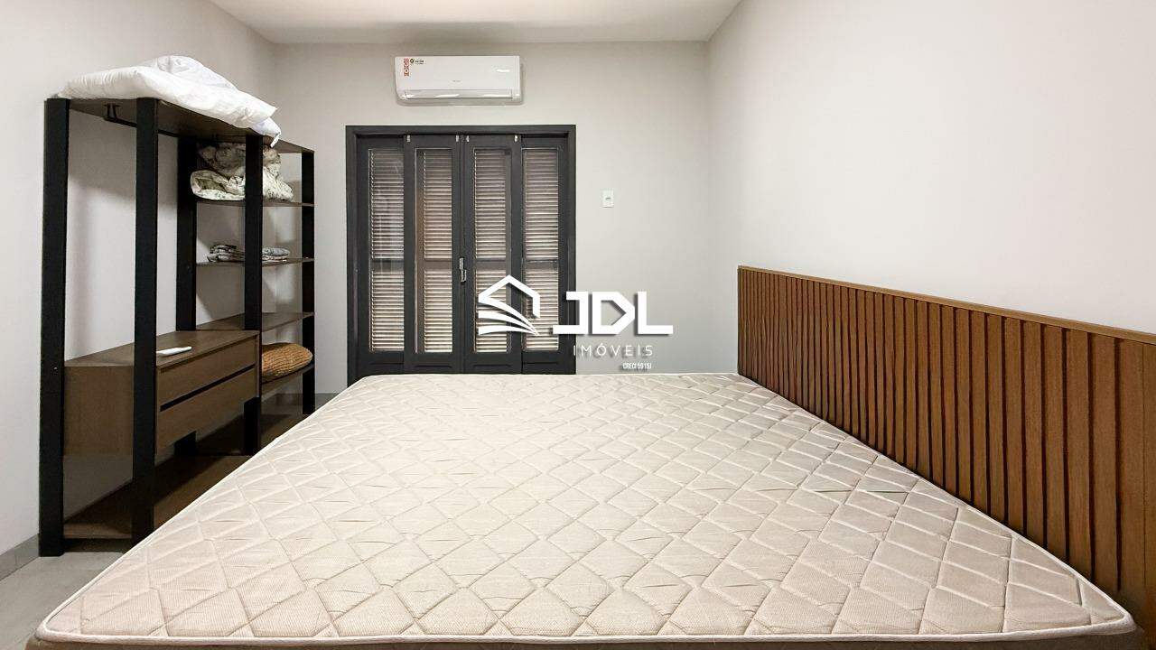 Casa à venda no bairro Centro: 